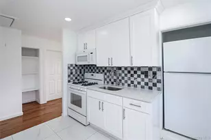 115 N Corona Ave, Valley Stream, NY 11580 - Photo 21