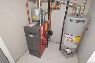 114-67 145th St, Jamaica, NY 11436 - Photo 9