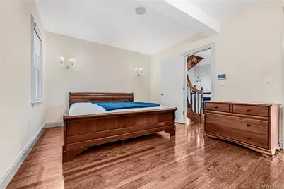 32-15 Murray Lane, Flushing, NY 11354 - Photo 11