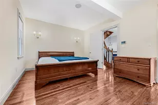 32-15 Murray Ln, Flushing, NY 11354 - Photo 11