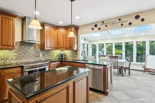 38 Colonial Dr, Huntington, NY 11743 - Photo 13