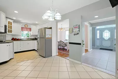 49 Nanny Hagen Road, Thornwood, NY 10594 - Photo 11