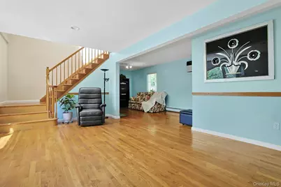 49 Nanny Hagen Road, Thornwood, NY 10594 - Photo 7