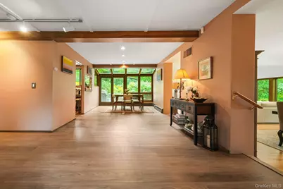 155 Revolutionary Road, Briarcliff Manor, NY 10510 - Photo 3