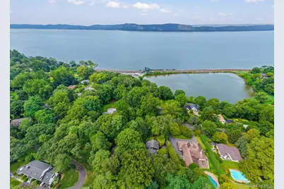 155 Revolutionary Road, Briarcliff Manor, NY 10510 - Photo 27