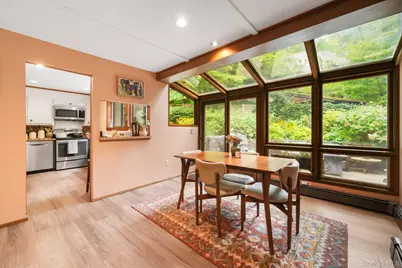 155 Revolutionary Road, Briarcliff Manor, NY 10510 - Photo 7