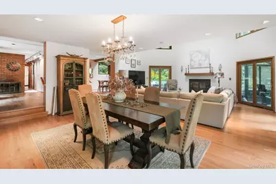 155 Revolutionary Road, Briarcliff Manor, NY 10510 - Photo 15