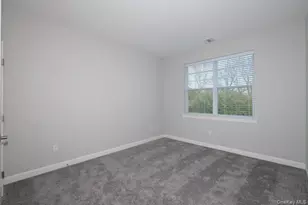 86 Sutton Ct, Mount Sinai, NY 11766 - Photo 9