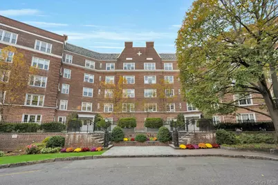 5 Midland Gardens #3M, Bronxville, NY 10708 - Photo 1