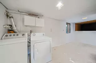 112 Cleveland St, Bay Shore, NY 11706 - Photo 15