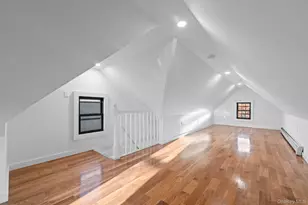 78-30 62nd St, Glendale, NY 11385 - Photo 9