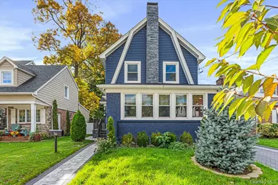 56 Whittier Street, Lynbrook, NY 11563 - Photo 1