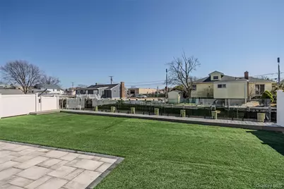 33 Dock Drive, Freeport, NY 11520 - Photo 39