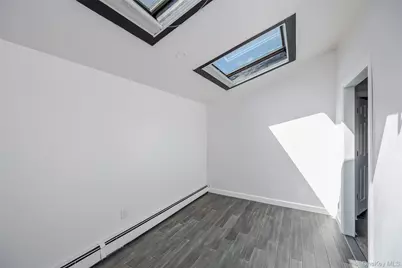 33 Dock Drive, Freeport, NY 11520 - Photo 21