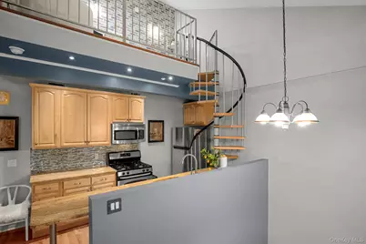 88 Broadway #PH4, Ossining, NY 10562 - Photo 15