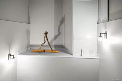 88 Broadway #PH4, Ossining, NY 10562 - Photo 37