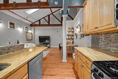 88 Broadway #PH4, Ossining, NY 10562 - Photo 9