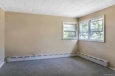 118 Hedges Avenue, Patchogue, NY 11772 - Photo 15