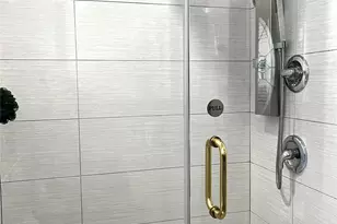 107-33 115th St, Richmond Hill, NY 11419 - Photo 5