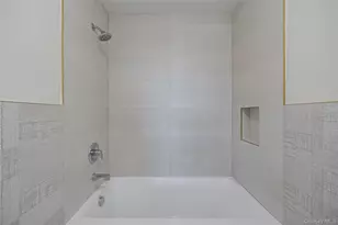 352 Blauvelt Rd, Monsey, NY 10952 - Photo 21