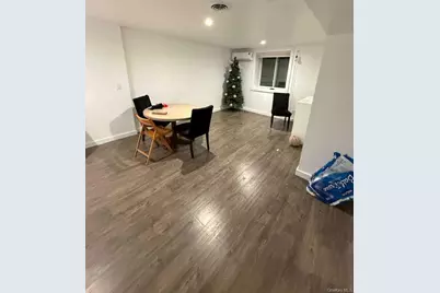 [Address not provided], Hampton Bays, NY 11946 - Photo 5