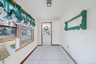 51 Cedar Ave, Patchogue, NY 11772 - Photo 5