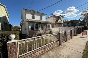 136-29 220th Pl 220th Pl, Springfield Gardens, NY 11413 - Photo 3