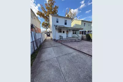 136-29 220th Place 220th Place, Springfield Gardens, NY 11413 - Photo 13