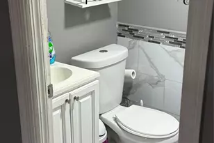 136-29 220th Pl 220th Pl, Springfield Gardens, NY 11413 - Photo 41