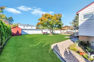 22 Hospital Rd, Patchogue, NY 11772 - Photo 25