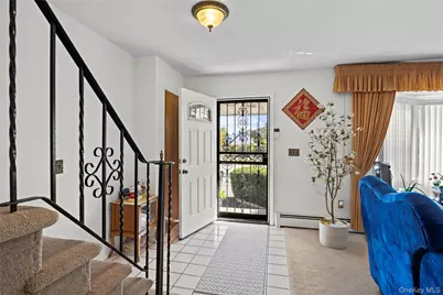 461 N Newbridge Road, Levittown, NY 11756 - Photo 11