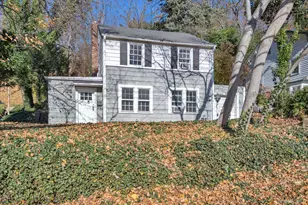 1613 Northern Blvd, Roslyn, NY 11576 - Photo 19