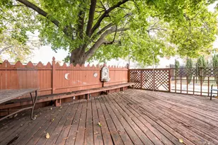 146 Caroline Ave, Garden City South, NY 11530 - Photo 25