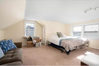 146 Caroline Avenue, Garden City South, NY 11530 - Photo 23