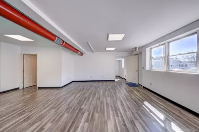 184 Broadway, Newburgh, NY 12550 - Photo 3