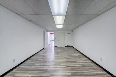 184 Broadway, Newburgh, NY 12550 - Photo 7