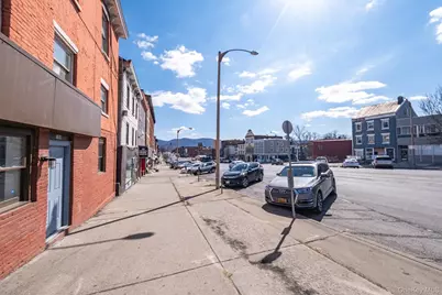 184 Broadway, Newburgh, NY 12550 - Photo 13