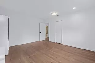 14 Nirvana Ave, Great Neck, NY 11023 - Photo 15