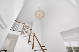 46 Columbus Ave, Valhalla, NY 10595 - Photo 17