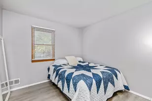 6 Talbot Ln, Selden, NY 11784 - Photo 7