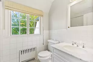 30 Studio Ln, Bronxville, NY 10708 - Photo 25