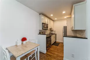 4 Windermere Pl, Rockville Centre, NY 11570 - Photo 7