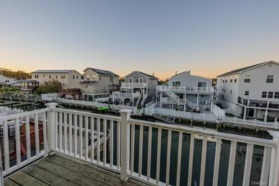 647 Lincoln Street, Baldwin, NY 11510 - Photo 23