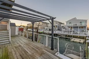 647 Lincoln St, Baldwin, NY 11510 - Photo 27