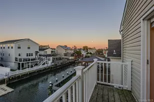 647 Lincoln St, Baldwin, NY 11510 - Photo 25