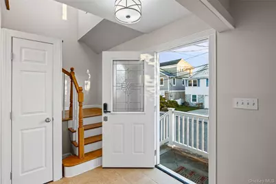 647 Lincoln Street, Baldwin, NY 11510 - Photo 3