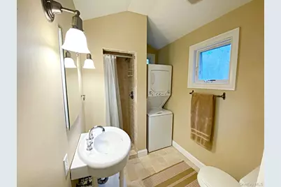 1855 Kenneys Road, Southold, NY 11971 - Photo 11