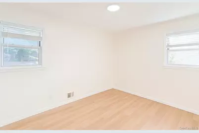 11166 158th Street, Jamaica, NY 11433 - Photo 13