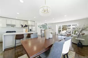 20 Briarwood Ln, Plainview, NY 11803 - Photo 7