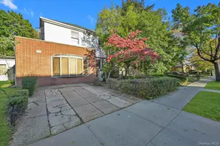 147-01 70th Ave, Kew Gardens, NY 11367 - Photo 19